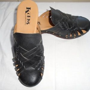 KORK~CLOGS~BLACK~LEATHER~STUDS~WOVEN~SIZE 8M
